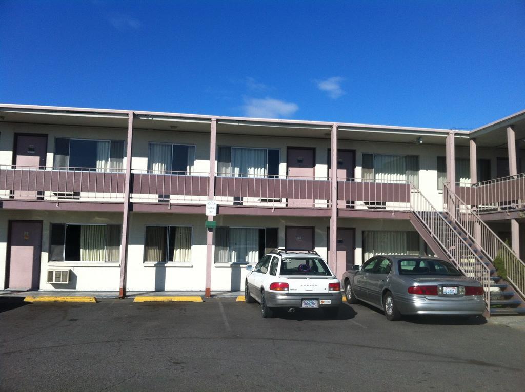 Economy Inn Richland Bagian luar foto