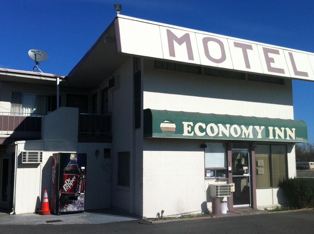 Economy Inn Richland Bagian luar foto