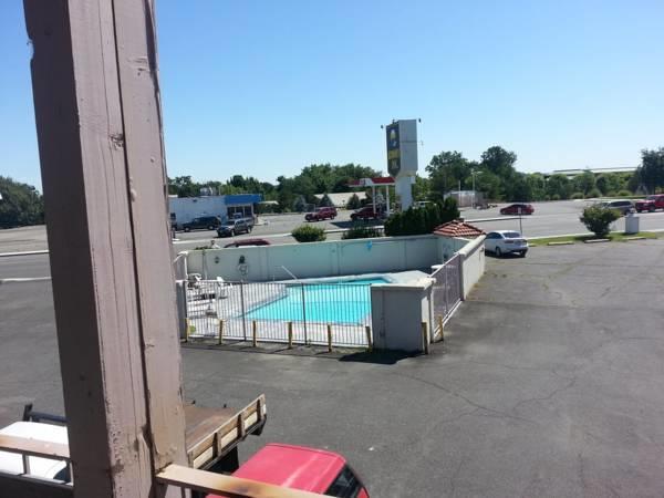 Economy Inn Richland Bagian luar foto